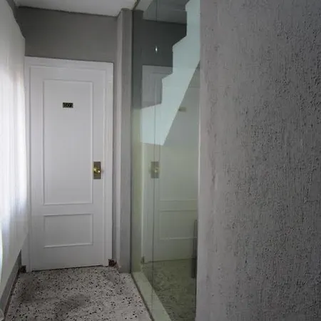 Hostel Malaga *